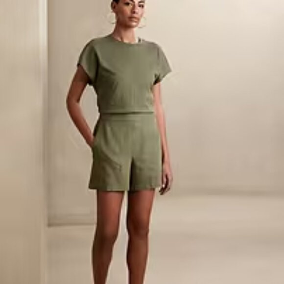 Banana Republic Factory Pants - Banana Republic Desert Thyme Linen-Blend Easy Short/NWT/Various sizes